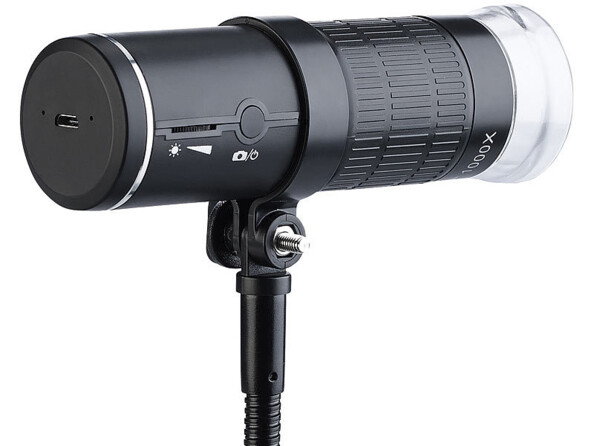 Microscope Full HD connecté sur son pied