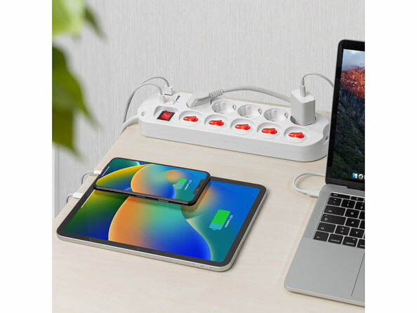 Multiprise 5 prises avec interrupteurs et 2 ports USB