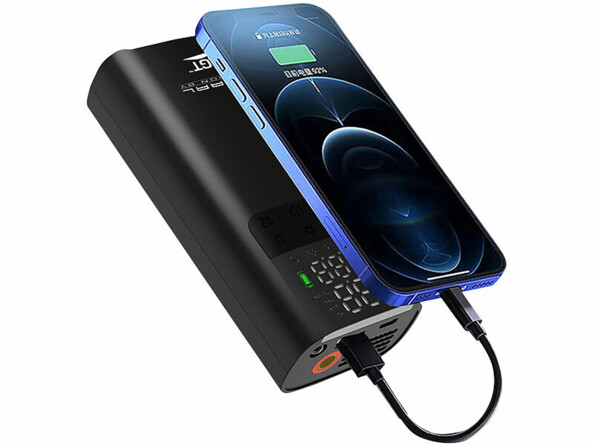 Utilisation du compresseur d'air 150 PSI comme batterie externe branché à un smartphone par câble USB