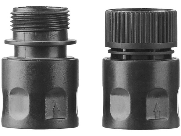 Les 2 connecteurs sont livrés avec le tuyau d'arrosage TG-30