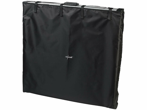 Panneau solaire pliable 240 W dans sa housse de transport coloris noir avec logo Revolt