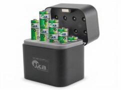 Chargeur universel d’accus AA / AAA - lithium-ion / NiMH avec 4 accus AA et 4 AAA