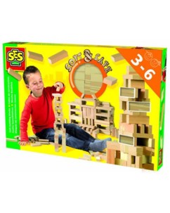 Jeu de construction avec cubes en mousse