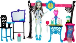 set de jouet monster high skulltimate science class mattel avec poupée frankie stein et laboratoire experiences