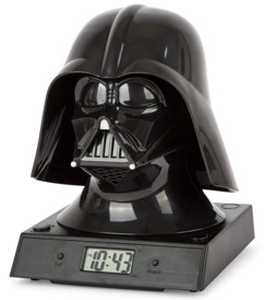 Réveil lumineux Star Wars casque Darth Vader avec projection