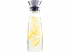 Carafe en verre avec passoire intégrée