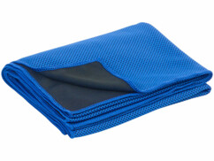Serviettes rafraîchissantes de 100 x 30 cm vendues chez Pearl.