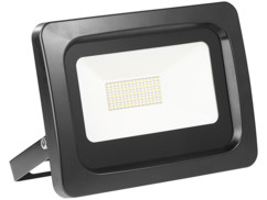 projecteur led haut efficacité energetique 50w blanc chaud étanche pluie et neige fixation murale luminea