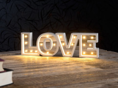 Miroir décoratif lumineux sans fil "LOVE" avec fonction minuteur