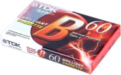 Cassette audio vierge B60 de la marque TDK
