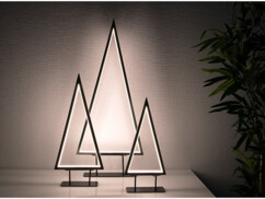 3 sapins de Nöel LED blanc chaud de table minimalistes en 3 tailles différentes allumés dans le noir