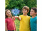 Balle volante OVNI LED RVB rechargeable en situation avec des enfants