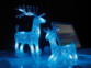 Lot de 2 rennes du Père Noël lumineux couleur bleu froid.