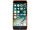 iPhone avec coque de protection antichoc et écran allumé