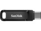 Vue du dessus du boîtier de la clé USB type C et type A coloris noir avec logo Sandisk et encoche de fixation sur porte-clés