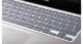 Gros plan sur le film protecteur transparent pour clavier de Apple wireless keyboard