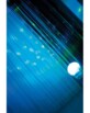 Effet de fibres optiques lumineuses en bleu, violet et vert avec une source centrale blanc-jaune sur fond noir