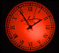 Horloge vue de la projection avec filtre rouge