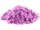 Tas de sable moulable et stable violet