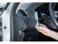 Support auto adhésif pour téléphone portable