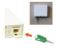 Branchez le connecteur vert de votre câble de fibre optique à votre prise terminale optique (PTO). 