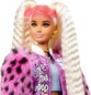 Barbie stylée avec visière rose et chevelure blonde ondulée 