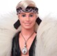 Zoom sur le visage et le torse de Ken 