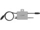 Micro-onduleur gris rectangulaire avec régulateur de charge intégré, connecteur MC4 pour branchement au panneau solaire, connecteur Betteri BC01 pour injection de courant et logo Revolt sur le boîtier