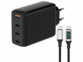 Chargeur secteur 120 W coloris noir au nitrure gallium avec 3 ports USB-C et 1 port USB-A et à côté un câble USB-C vers USB-C 1,2 m avec écran numérique