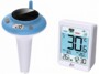 Sonde flottante bleue avec panneau solaire et écran 20,6°C, et récepteur blanc affichant 30,6°C, fond blanc