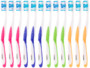 pack de 12 brosses à dents à poils normaux avec gratte langue et manche ergonomique en silicone 4 couleurs pour famille