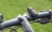 Fixation élastique pour traceur GT-340 sur barres