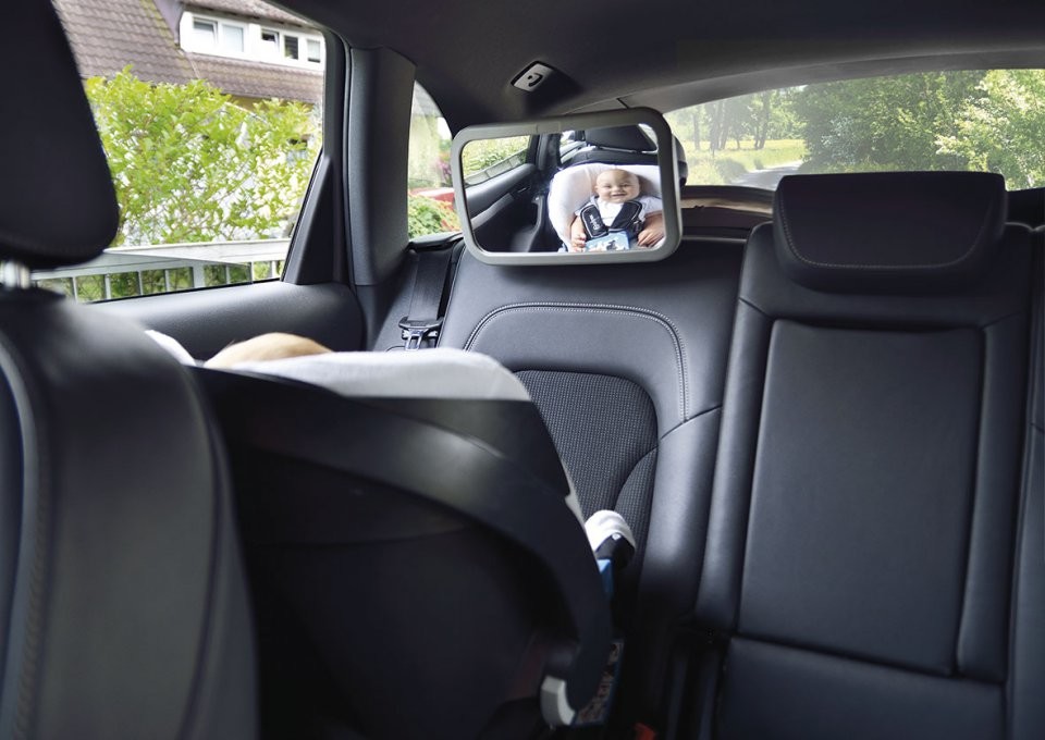 Rétroviseur sur appuie-tête pour bébé : sécurité enfant en voiture, Bébé  en voiture