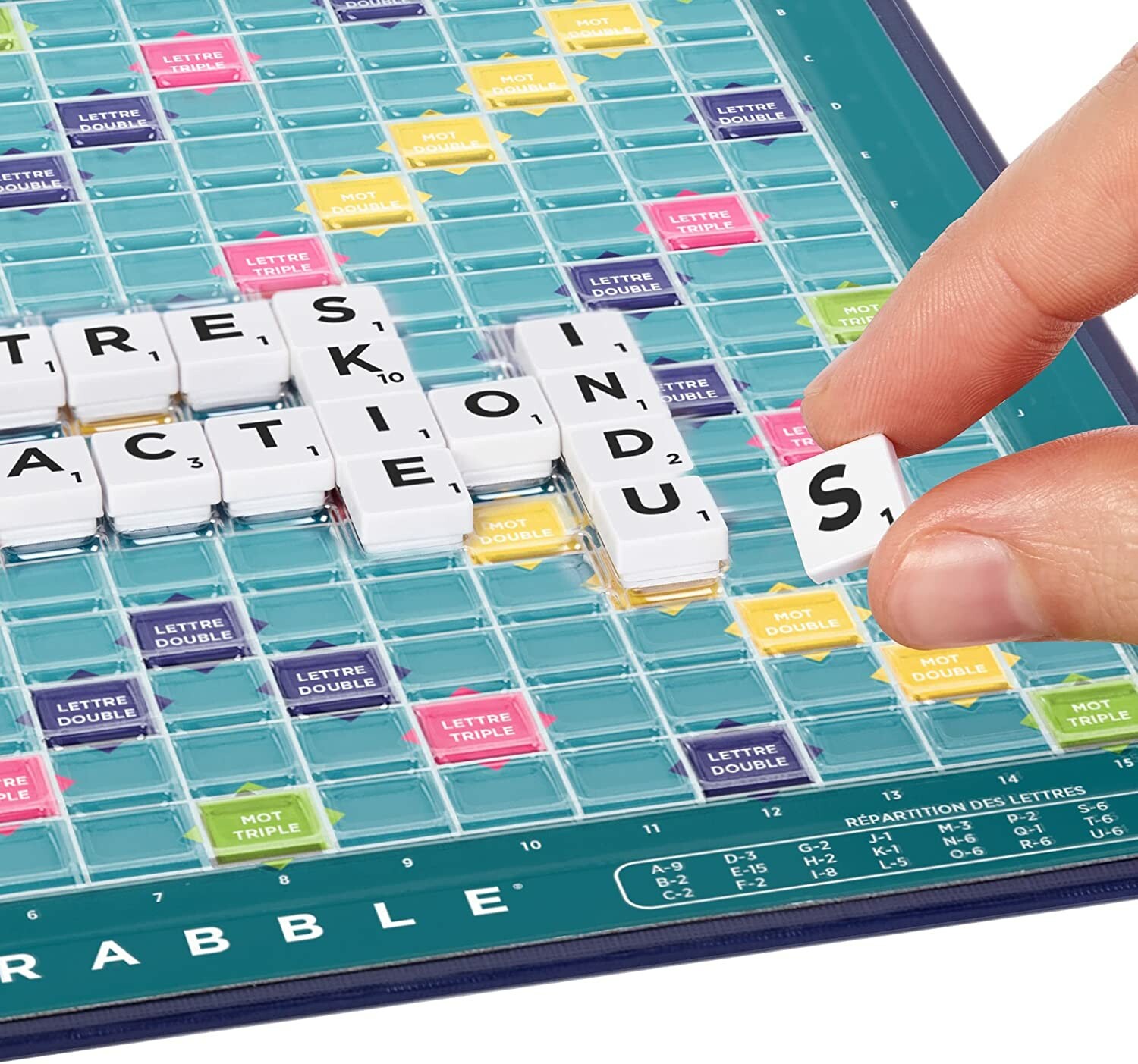 15 jeux de société pour jouer avec les mots et les lettres