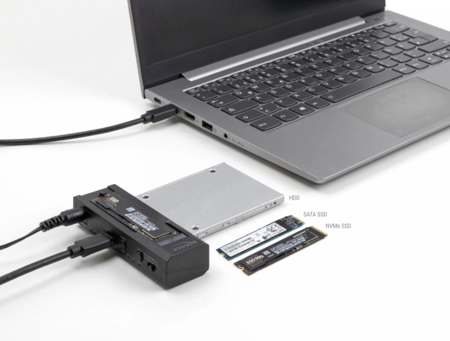 KALEA-INFORMATIQUE Adaptateur Type Dock USB pour Lecture ou clonage Entre Un Disque Dur SATA et Un SSD M2 NVMe, Liaison USB3.1 10G